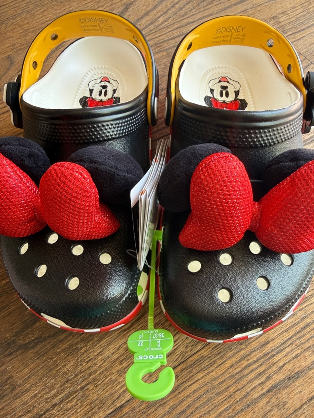 Crocs Kids' Disney Minnie Mouse Black & Red Clog NWT